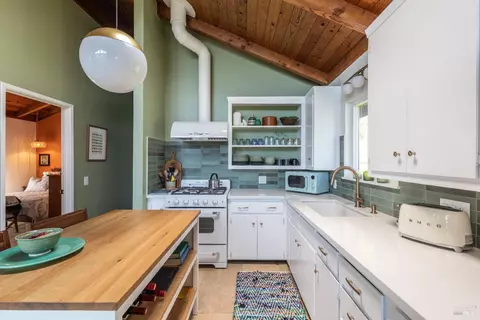 Kitchen - 10800 Rock Point Dr, Jenner, CA 95450 photo 5 of 5