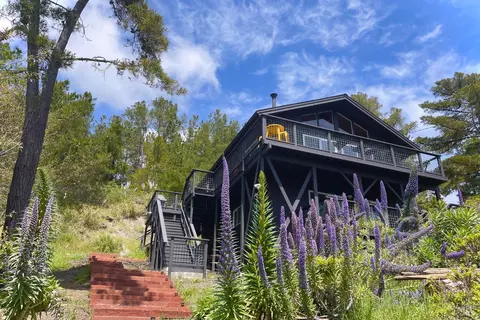 10800 Rock Point Dr, Jenner, CA 95450