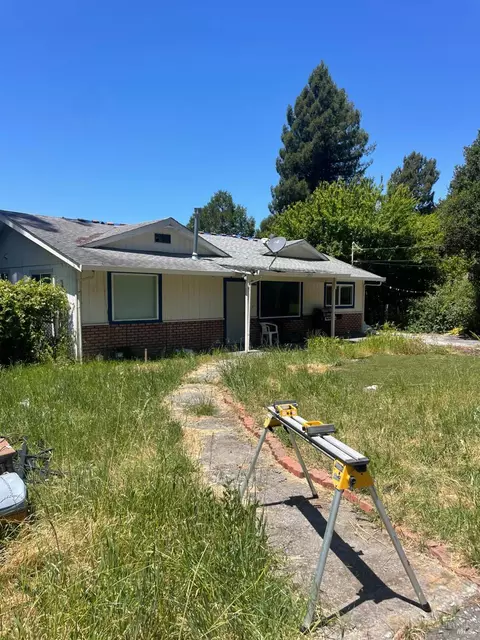 Exterior - 6880 Petersen Rd, Petaluma, CA 94952 photo 6 of 14
