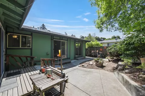 Exterior - 459 Maple Ave, Vallejo, CA 94591 photo 10 of 36