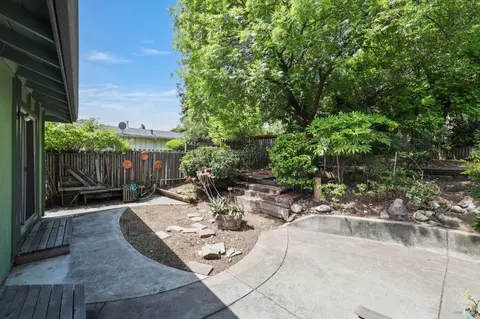 Exterior - 459 Maple Ave, Vallejo, CA 94591 photo 9 of 36