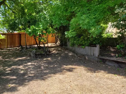 Exterior - 459 Maple Ave, Vallejo, CA 94591 photo 30 of 36