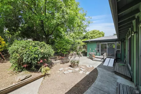Exterior - 459 Maple Ave, Vallejo, CA 94591 photo 7 of 36