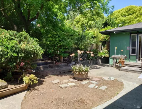 Exterior - 459 Maple Ave, Vallejo, CA 94591 photo 24 of 36