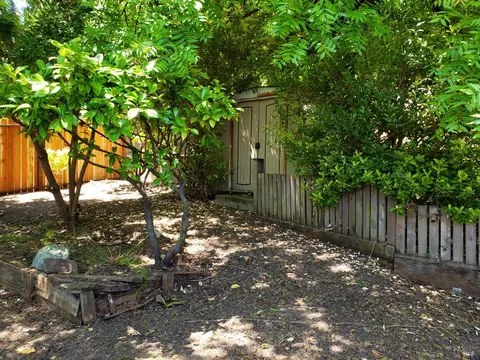 Exterior - 459 Maple Ave, Vallejo, CA 94591 photo 34 of 36