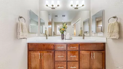 1431 Acorn Way, Windsor, CA 95492 photo 25