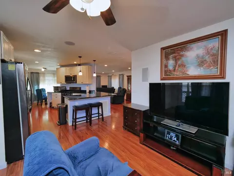 87 Gloria Ct, Vallejo, CA 94590 photo 34