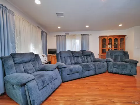 87 Gloria Ct, Vallejo, CA 94590 photo 29