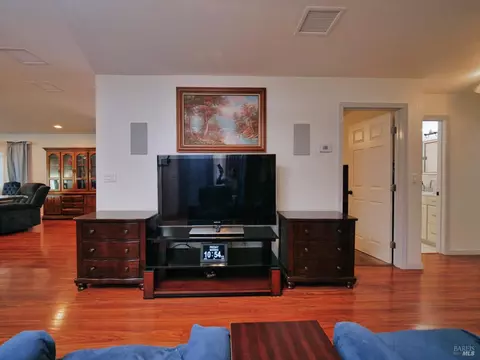 87 Gloria Ct, Vallejo, CA 94590 photo 33