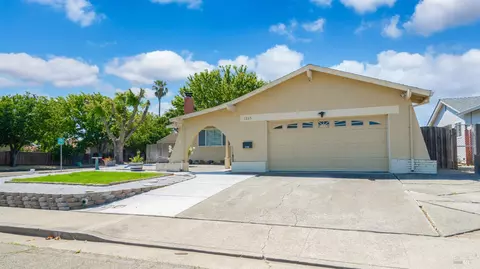 1235 Willet Ct, Fairfield, CA 94533 photo 4