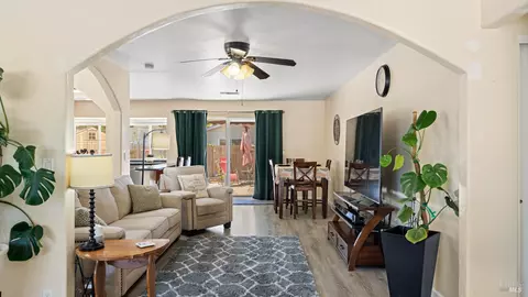 1235 Willet Ct, Fairfield, CA 94533 photo 9