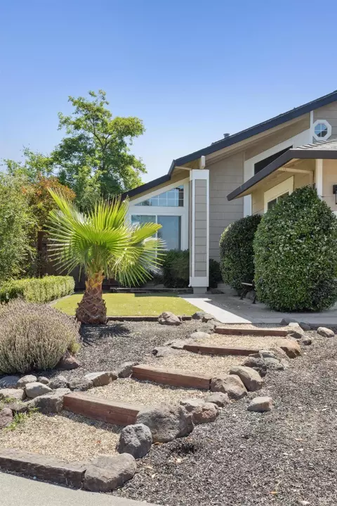 6416 Apollo Pl, Windsor, CA 95492 photo 4