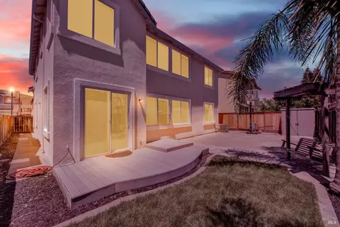 Exterior - 2467 Flatley Cir, Fairfield, CA 94533 photo 17 of 17
