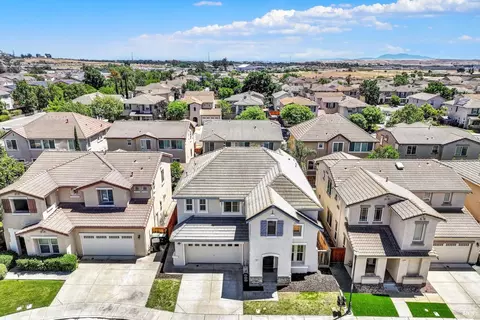 View/Area - 2467 Flatley Cir, Fairfield, CA 94533 photo 1 of 3