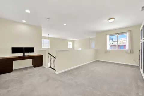 Living - 2467 Flatley Cir, Fairfield, CA 94533 photo 8 of 8