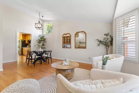6101 Amie Dr, Windsor, CA 95492 photo 9