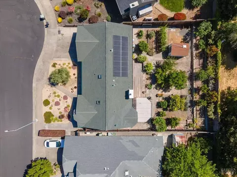 6101 Amie Dr, Windsor, CA 95492 photo 4