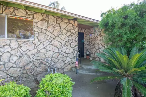 815 Sunset Dr, Dixon, CA 95620 photo 5