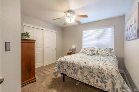 Bedroom - 1865 Derby Dr, Dixon, CA 95620 photo 4 of 7