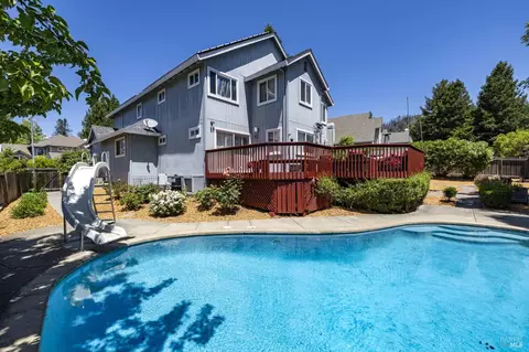 5816 Owl Hill Ave, Santa Rosa, CA 95409