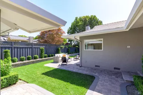 Exterior - 50 Pine Ter, Tiburon, CA 94920 photo 3 of 9