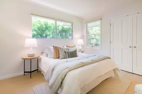 Bedroom - 50 Pine Ter, Tiburon, CA 94920 photo 4 of 5