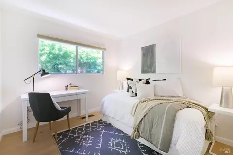 Bedroom - 50 Pine Ter, Tiburon, CA 94920 photo 1 of 5