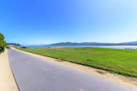 View/Area - 50 Pine Ter, Tiburon, CA 94920 photo 1 of 1