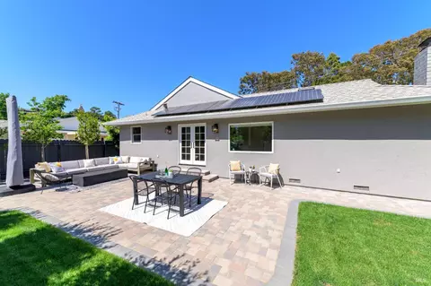Exterior - 50 Pine Ter, Tiburon, CA 94920 photo 7 of 9