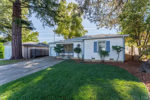 605 Jones St, Ukiah, CA 95482