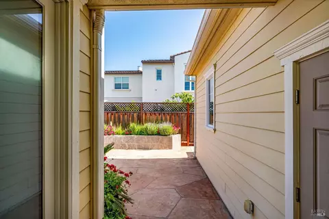 Exterior - 412 Saunders Dr, Sonoma, CA 95476 photo 4 of 13