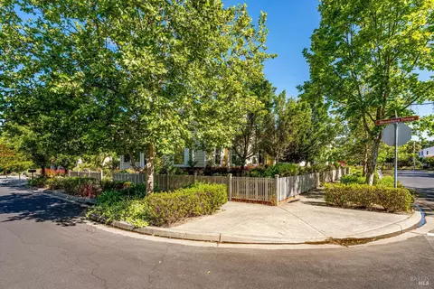 Exterior - 412 Saunders Dr, Sonoma, CA 95476 photo 9 of 13