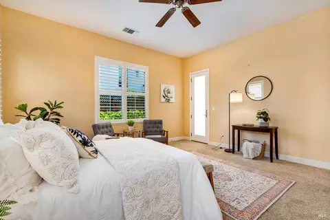 Bedroom - 412 Saunders Dr, Sonoma, CA 95476 photo 5 of 5