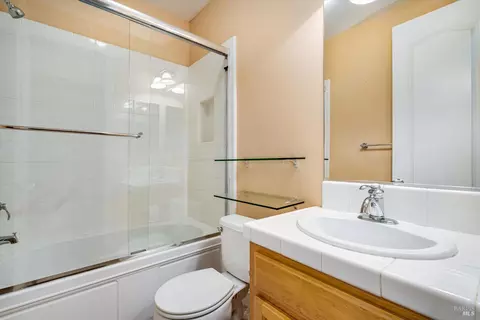 Bath - 412 Saunders Dr, Sonoma, CA 95476 photo 1 of 4