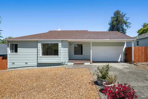 1408 Carl Ave, Vallejo, CA 94590