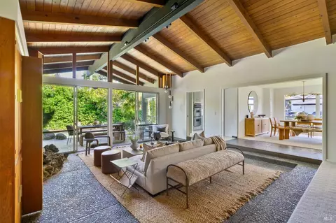 1 Rosebank Ln, Kentfield, CA 94904