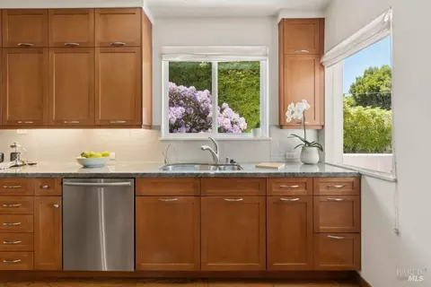 4 Cloud View Cir, Sausalito, CA 94965 photo 28