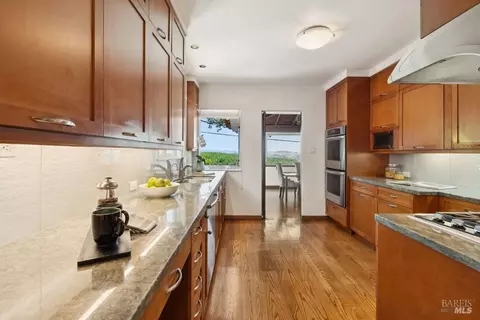 4 Cloud View Cir, Sausalito, CA 94965 photo 31
