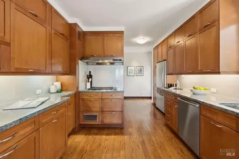 4 Cloud View Cir, Sausalito, CA 94965 photo 27