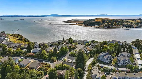 View/Area - 120 Seawind Dr, Vallejo, CA 94590 photo 3 of 3