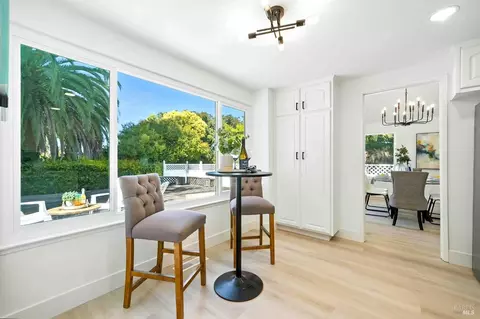 Dining - 120 Seawind Dr, Vallejo, CA 94590 photo 3 of 3