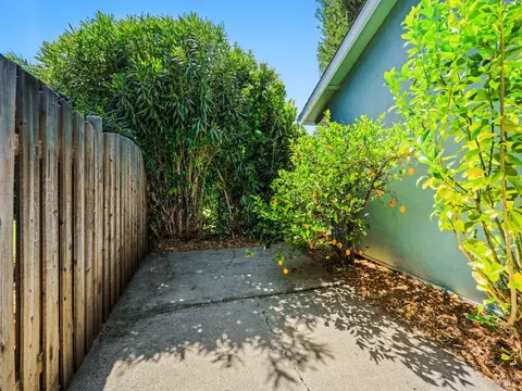 Exterior - 145 Temelec Cir, Sonoma, CA 95476 photo 4 of 10