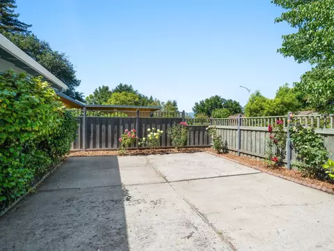Exterior - 145 Temelec Cir, Sonoma, CA 95476 photo 3 of 10