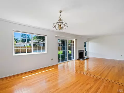 Living - 145 Temelec Cir, Sonoma, CA 95476 photo 4 of 7