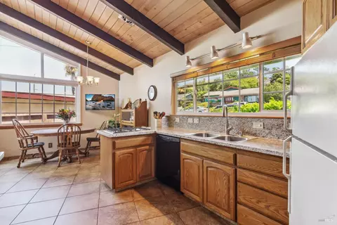 117 Farallon Dr, Vallejo, CA 94590 photo 12
