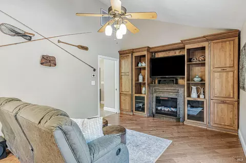 Other - 6139 Lockwood Dr, Windsor, CA 95492 photo 4 of 9