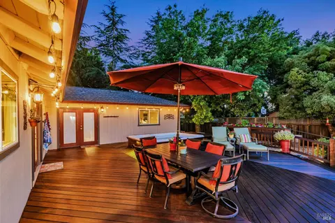 Exterior - 6139 Lockwood Dr, Windsor, CA 95492 photo 33 of 46