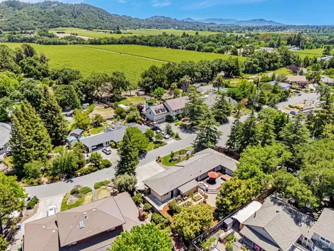 View/Area - 6139 Lockwood Dr, Windsor, CA 95492 photo 6 of 6