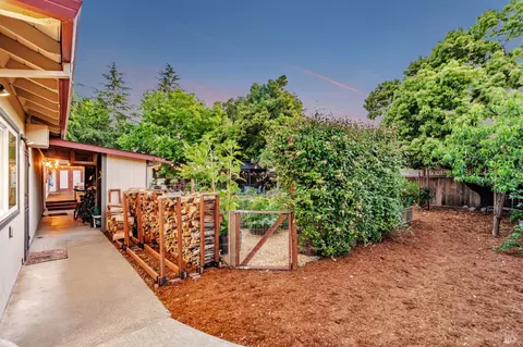 Exterior - 6139 Lockwood Dr, Windsor, CA 95492 photo 44 of 46