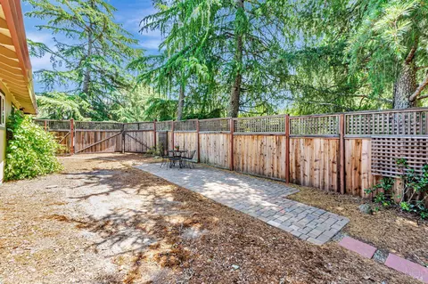 Exterior - 6139 Lockwood Dr, Windsor, CA 95492 photo 37 of 46